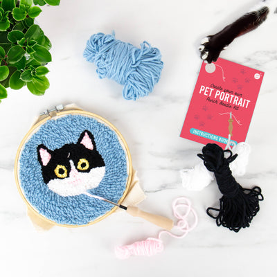 Cat Portait - DIY Punch Needle