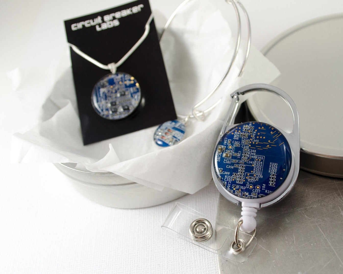 Circuit Board Gift Set, Retractable Badge Holder, Computer Necklace, Geek Expandable Bracelet, Geeky Office Professional Engineer Gift