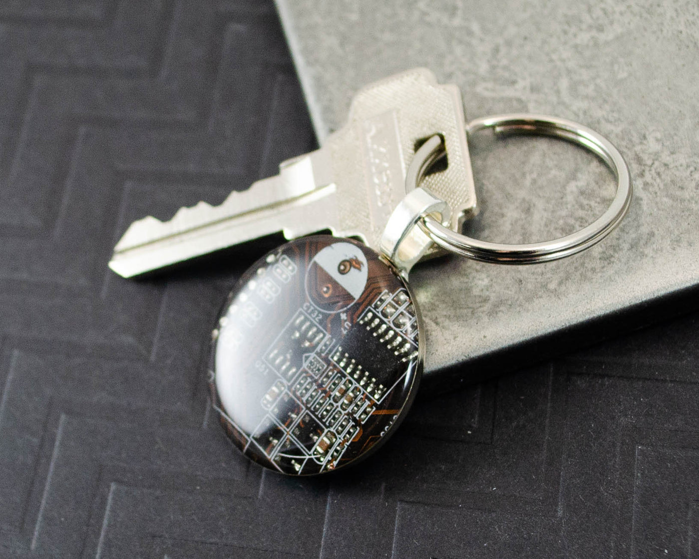 Circuit Board Keychain, Computer Engineer Gift, Fathers Day Gift, Wearable Technology, Information Tech, Black Key Fob, Geek Gift for Him