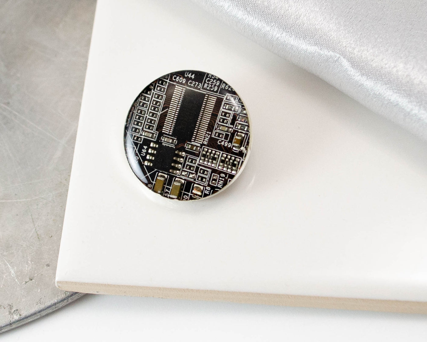 Brown Circuit Board Pin, Recycled Computer Gift, Motherboard Brooch, Electrical Engineer Gift, Computer Scientist Gift, Geek Chic