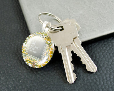 Circuit Board Keychain Yellow, Computer Keyring, Fathers Day Gift for Dad, Mens Geeky Gift, Wearable Technology, Techie Computer, Geekery